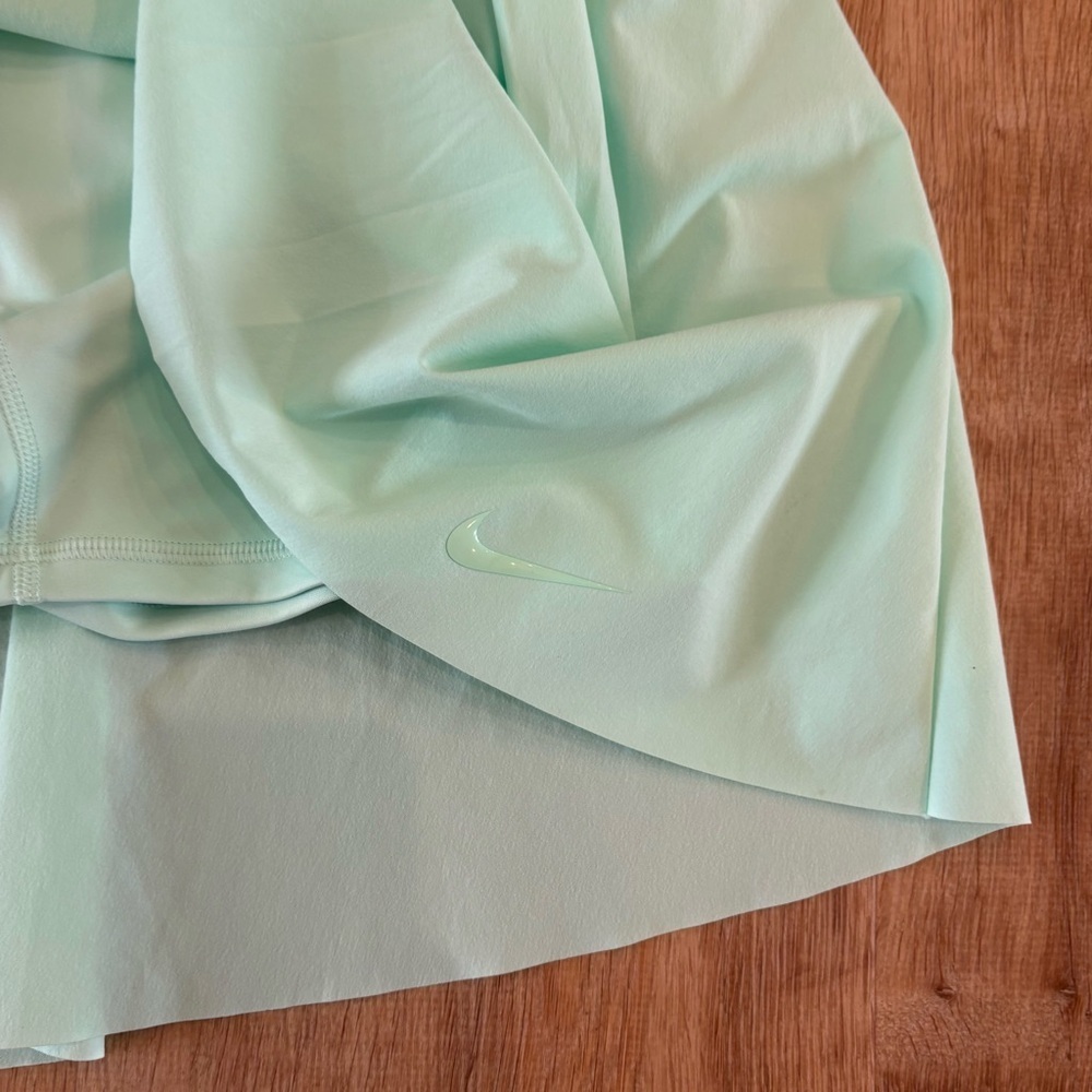 Nike Dri-fit Women's XL Mint GREEN Athletic Golf Tenniscore Sporty Skort Skirt - Picture 3 of 6